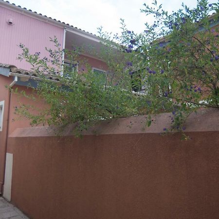 La Casa Rosa Apartment Лефкада Екстериор снимка