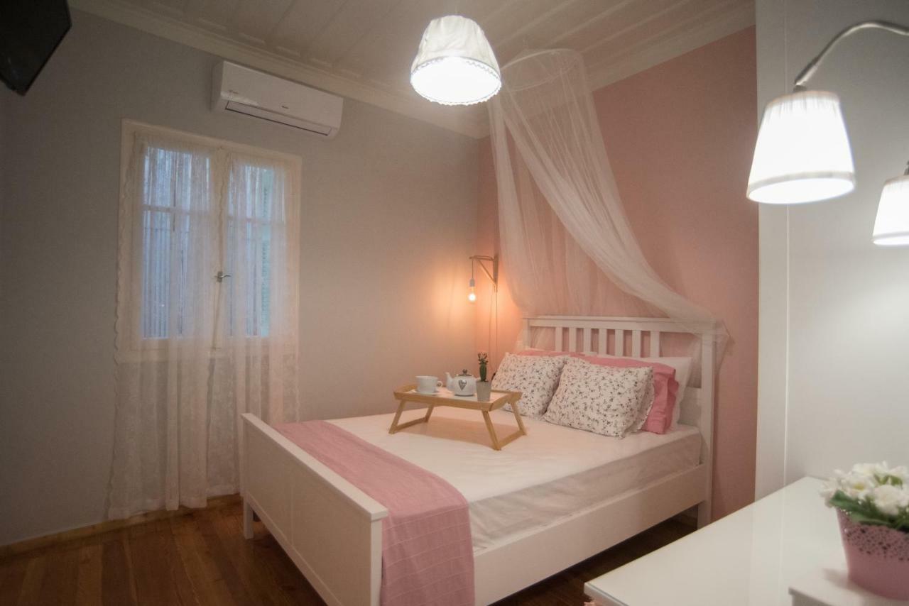 La Casa Rosa Apartment Лефкада Екстериор снимка