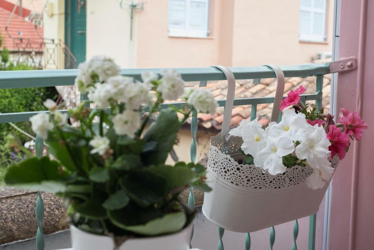 La Casa Rosa Apartment Лефкада Екстериор снимка